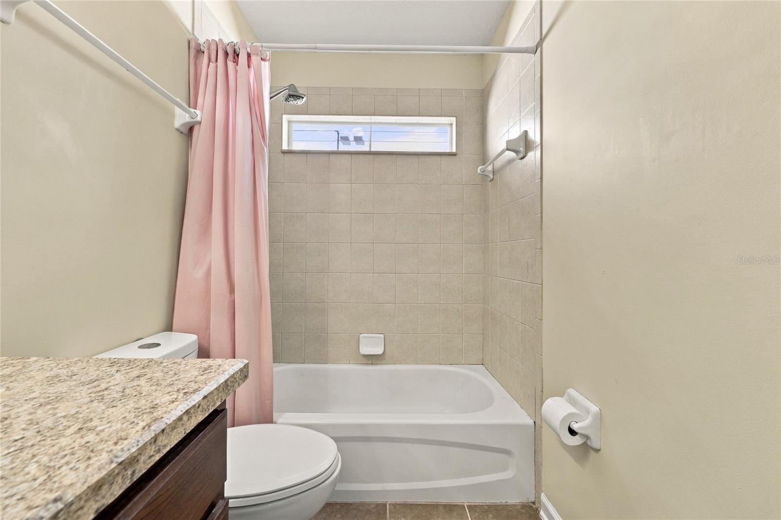 8114 NW 52ND STREET, Gainesville, FL 32653