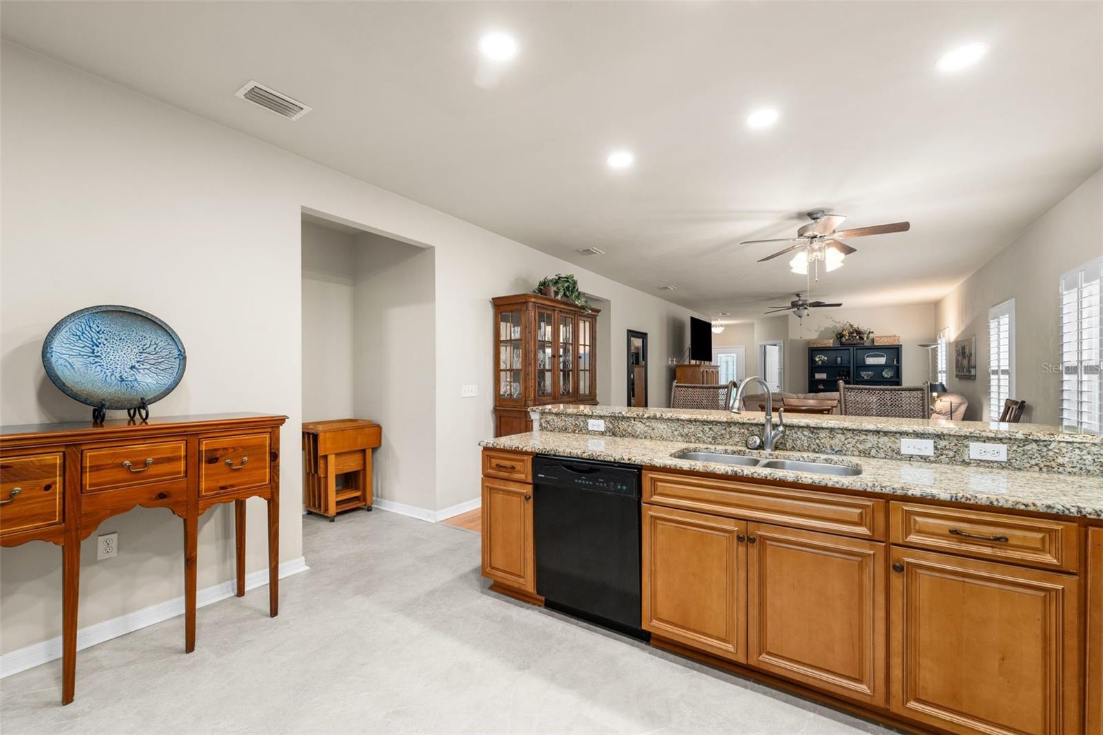 7570 SW 81ST WAY, Gainesville, FL 32608 7570 SW 81ST WAY, Gainesville, FL 32608