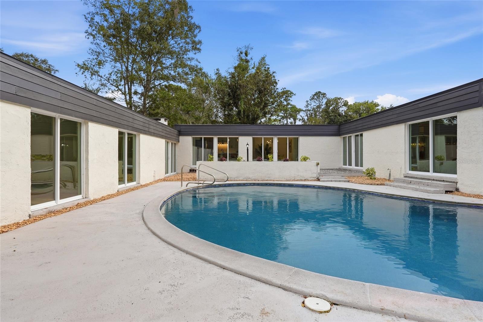 8802 NW 6TH PLACE, Gainesville, FL 32607