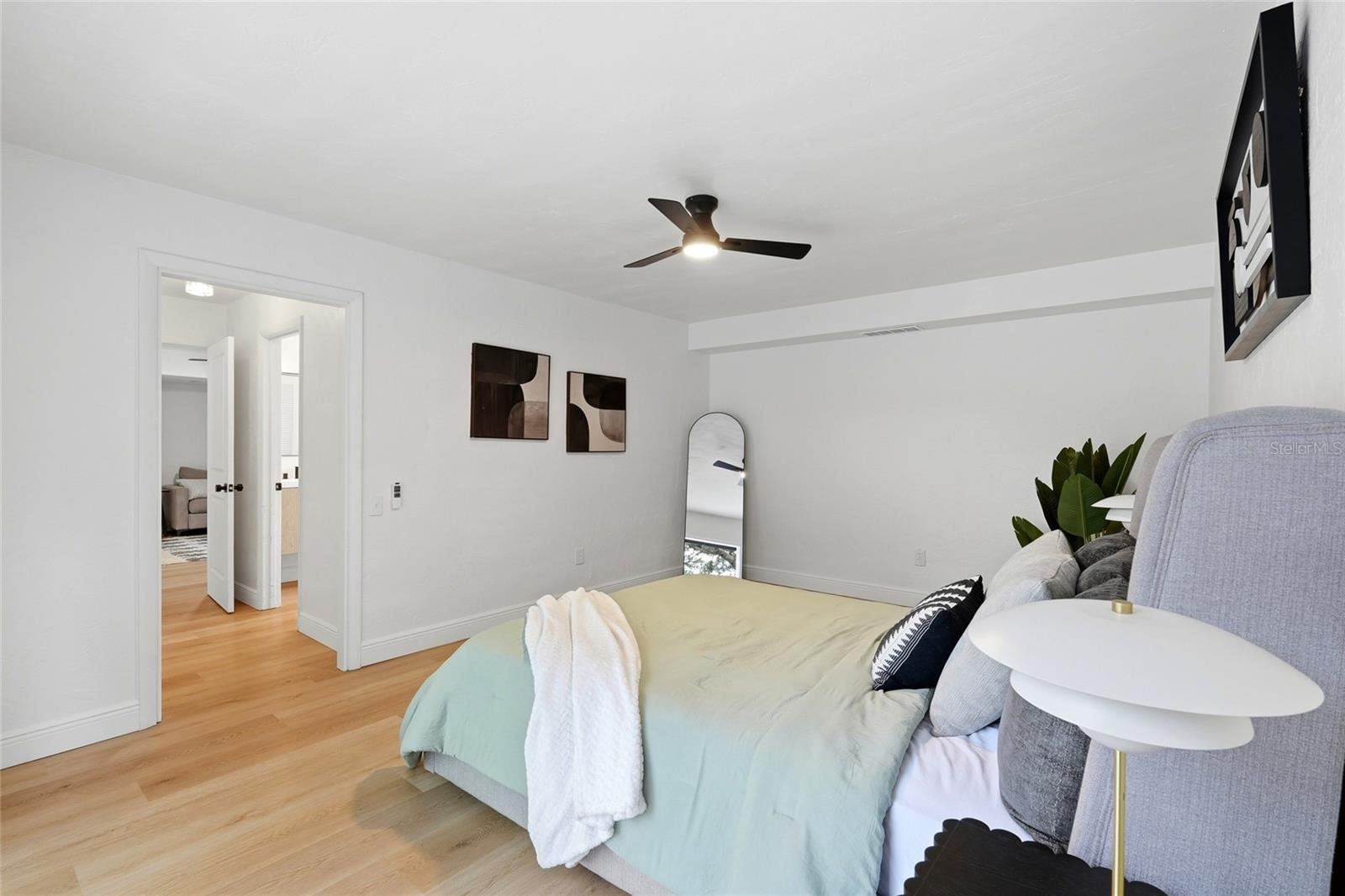 8802 NW 6TH PLACE, Gainesville, FL 32607