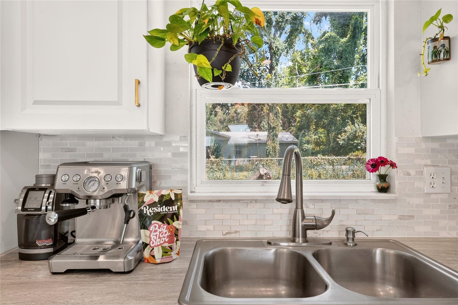 3310 NW 30TH AVENUE, Gainesville, FL 32605
