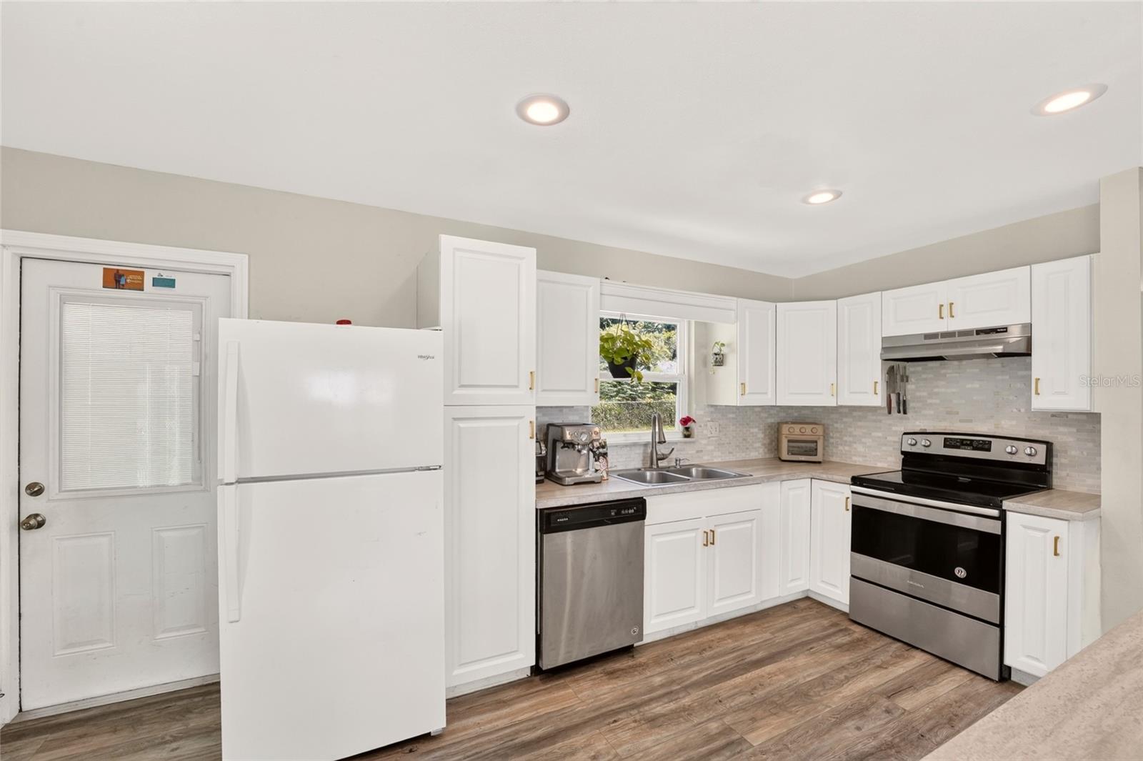 3310 NW 30TH AVENUE, Gainesville, FL 32605