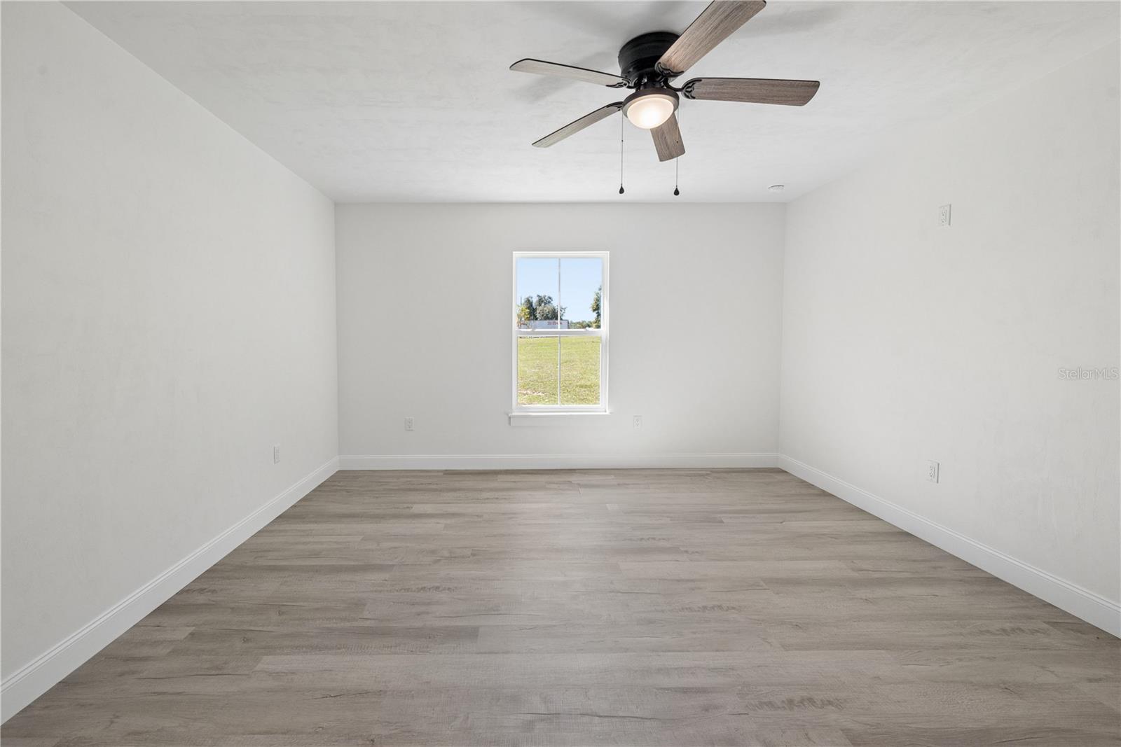 2752 NW TENTH STREET, Bell, FL 32619