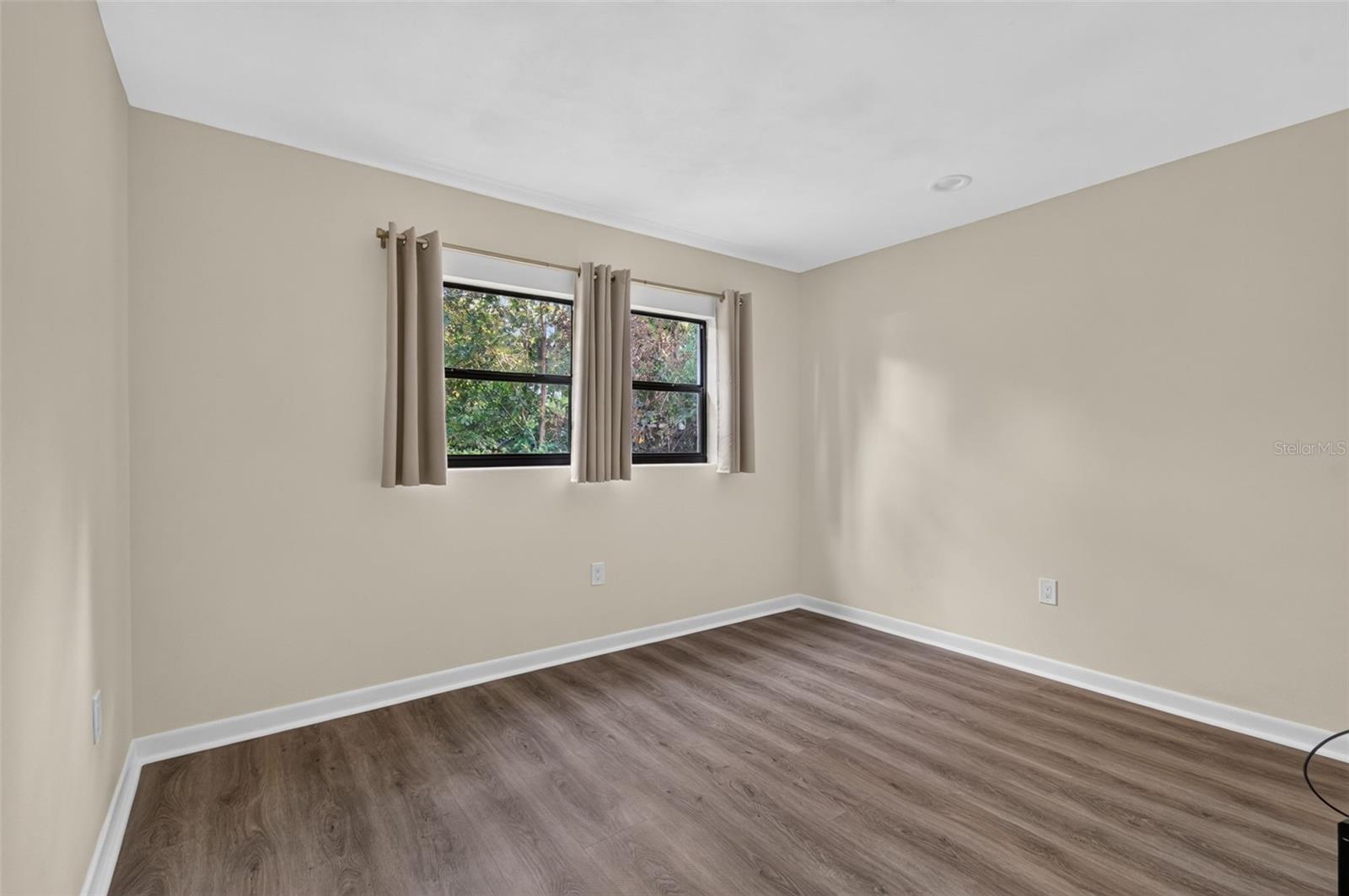 Guest Room 2