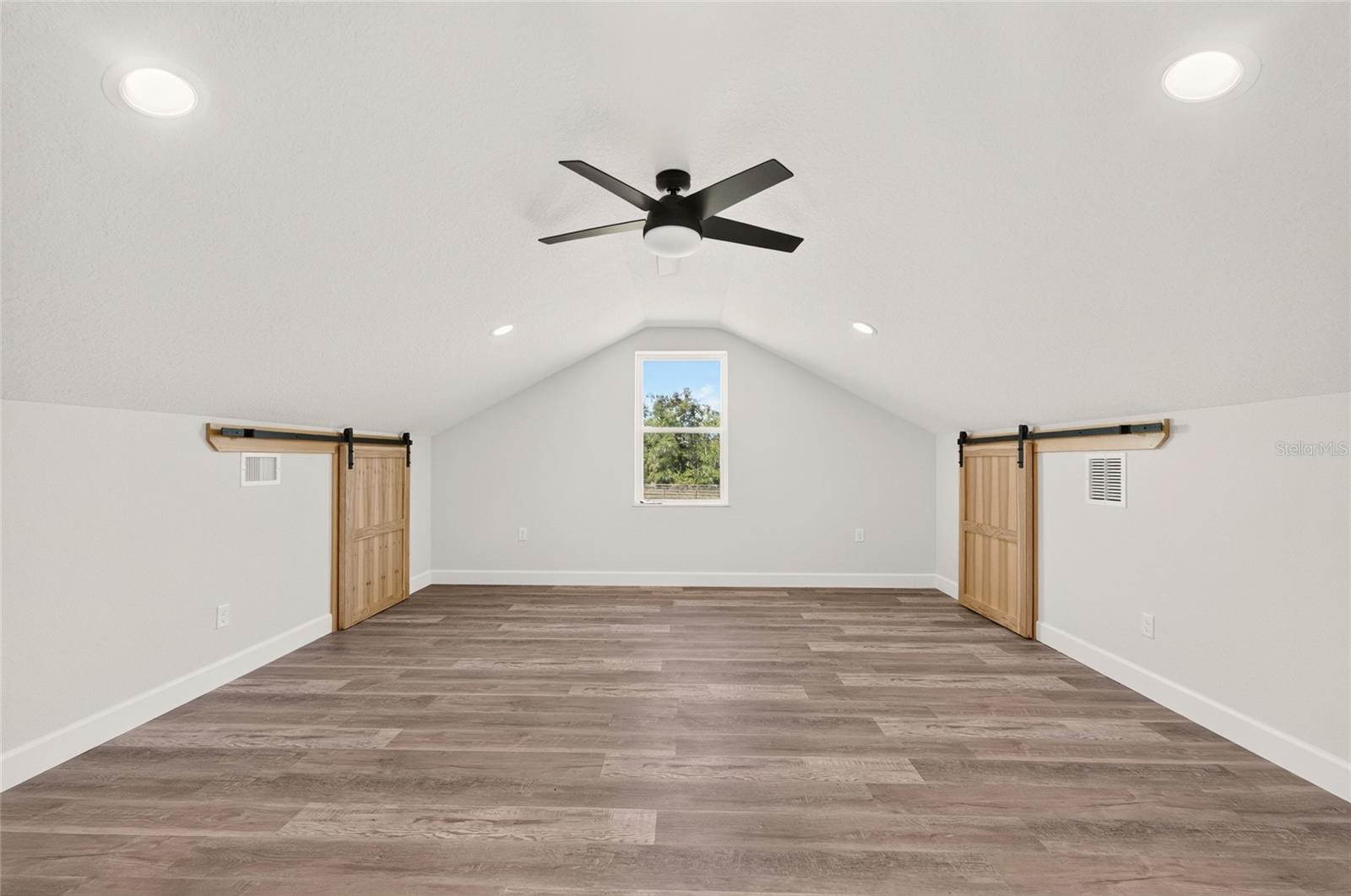 3955 NW 31ST AVENUE, Bell, FL 32619