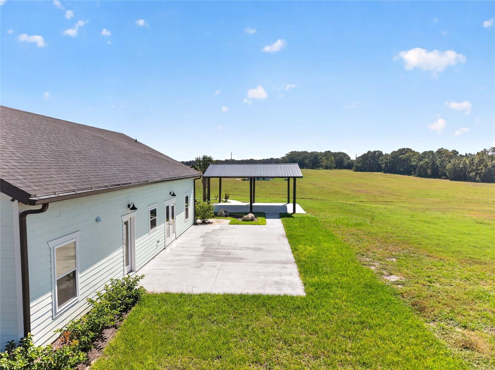 3955 NW 31ST AVENUE, Bell, FL 32619