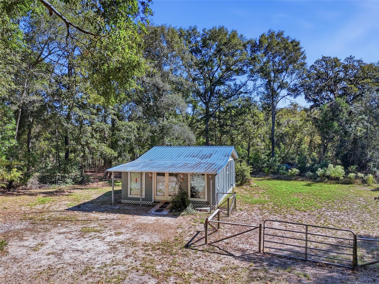 3228 SW WILSON SPRINGS ROAD, Fort White, FL 32038 3228 SW WILSON SPRINGS ROAD, Fort White, FL 32038