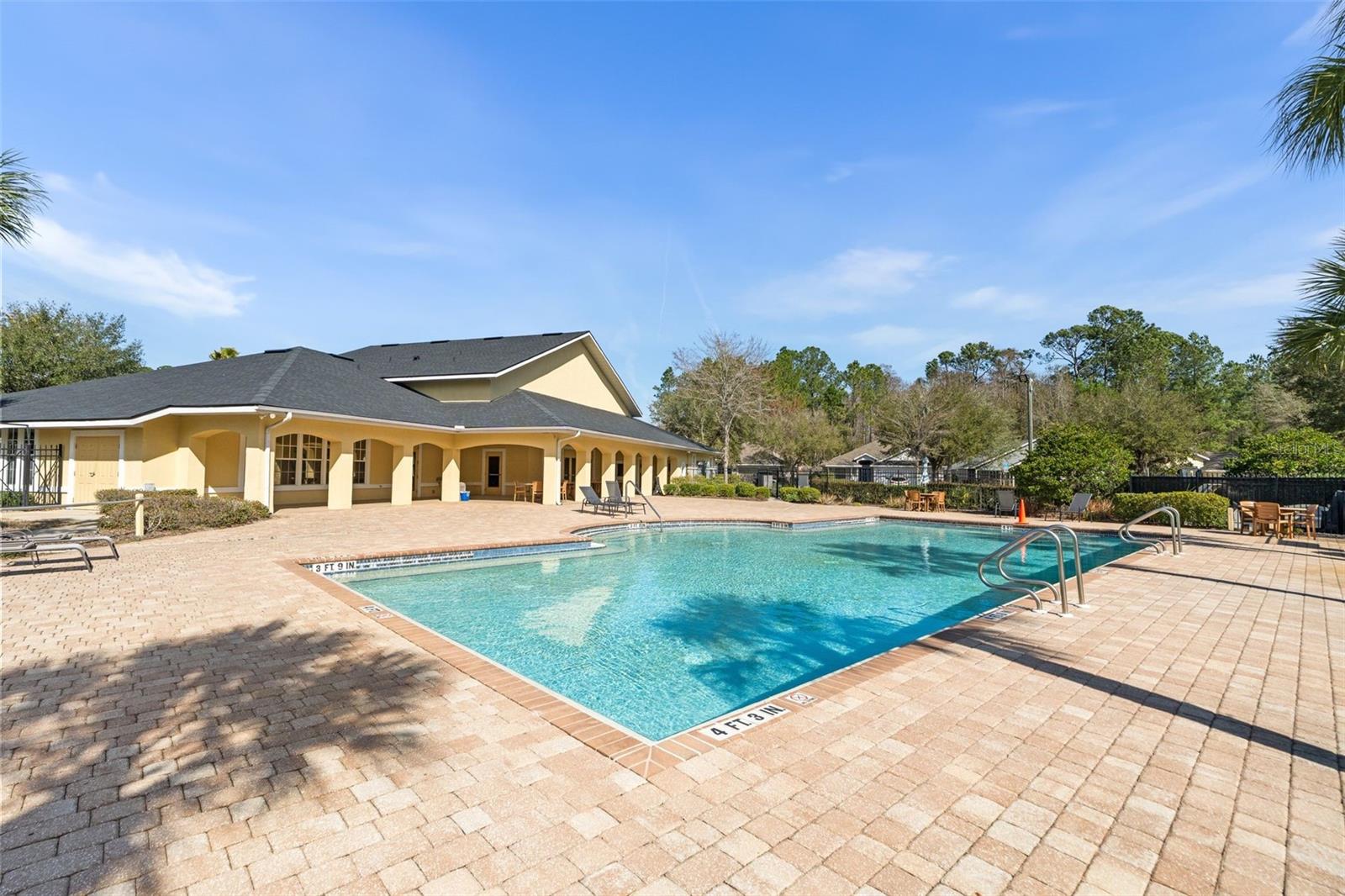 4916 NW 20TH TERRACE, Gainesville, FL 32605