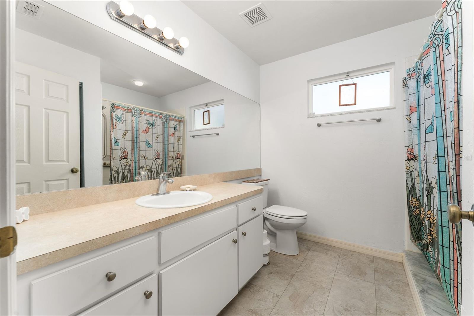 4916 NW 20TH TERRACE, Gainesville, FL 32605