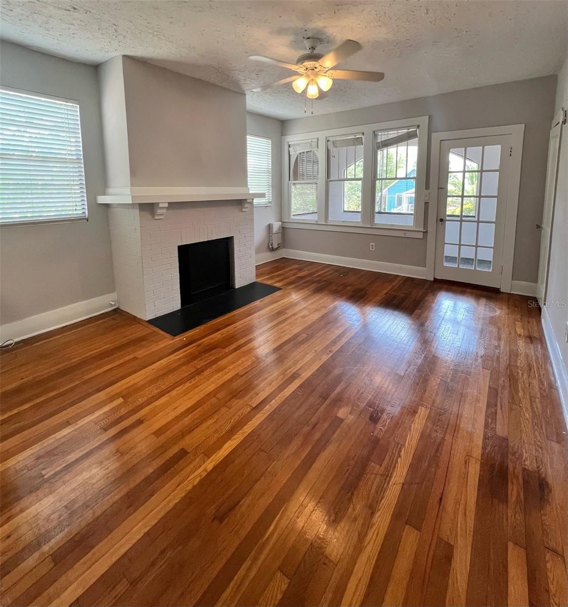 3303 W EMPEDRADO STREET, #2, Tampa, FL 33629