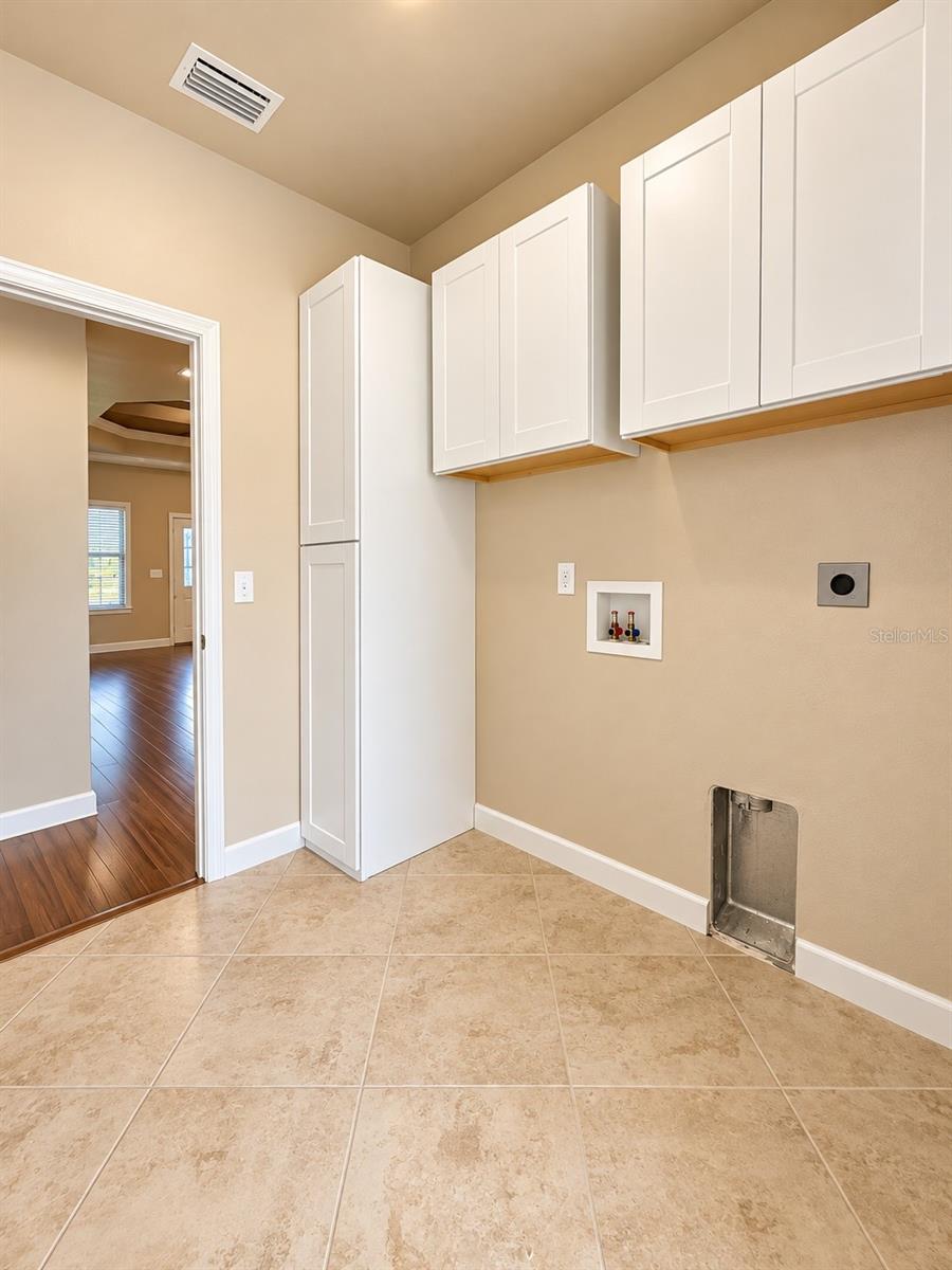 23172 NW 8TH PLACE, Newberry, FL 32669
