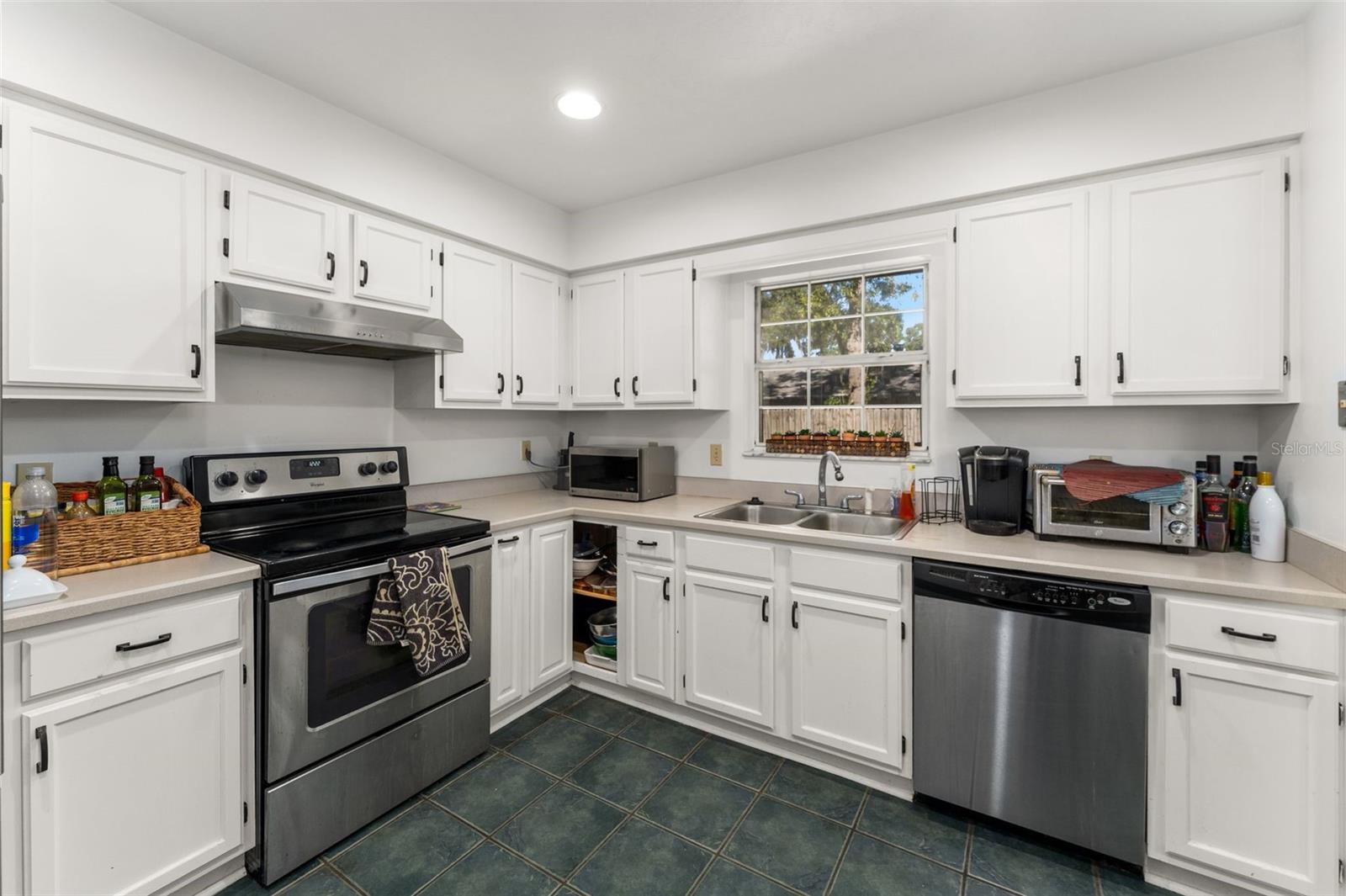 4924 NW 28TH PLACE, Gainesville, FL 32606