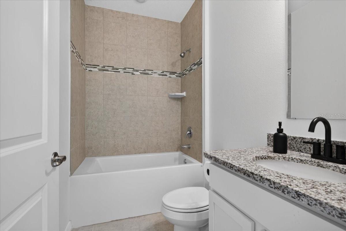 1957 NW 248TH WAY, Newberry, FL 32669