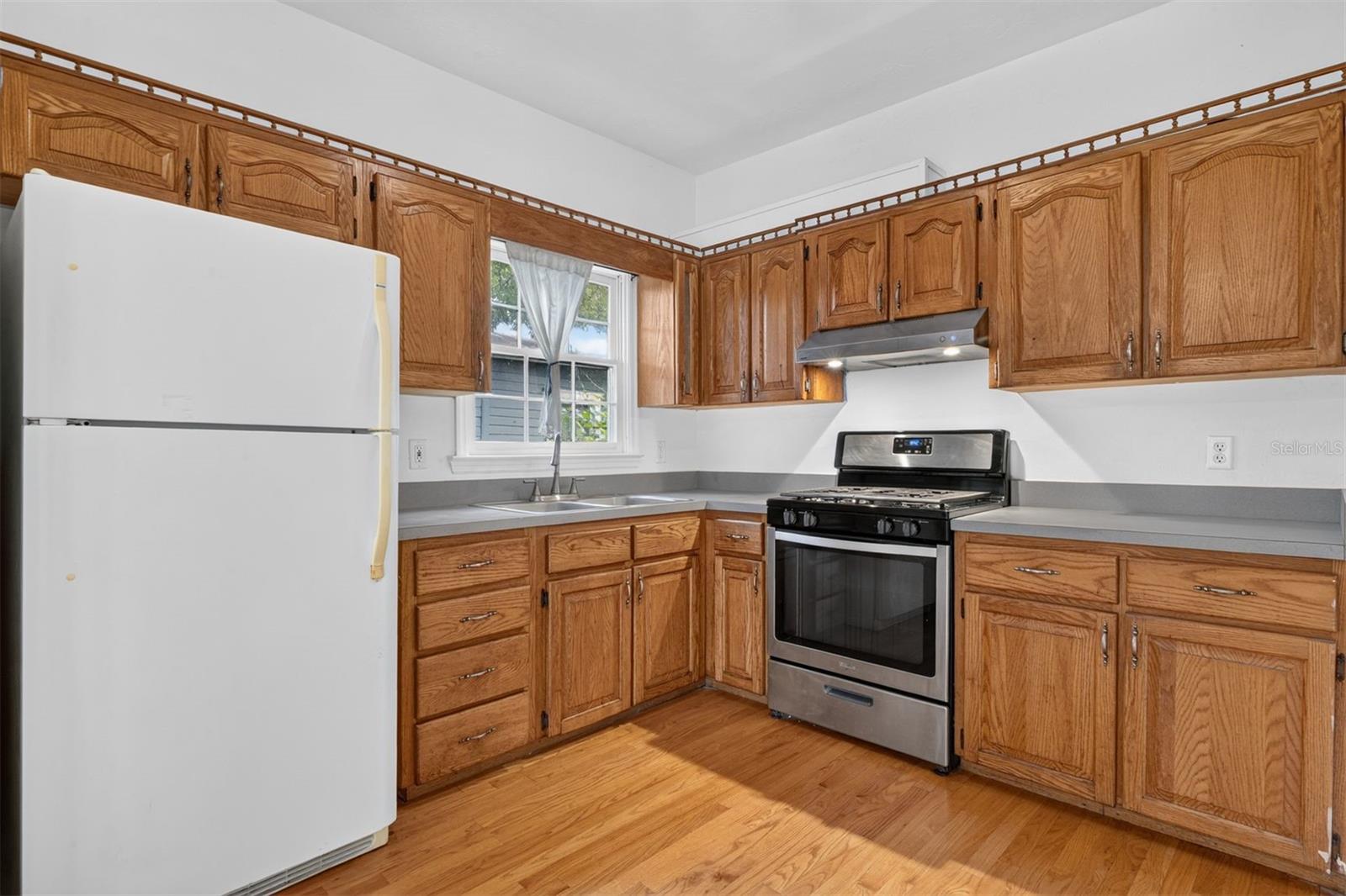 524 NW 4TH STREET, Gainesville, FL 32601 524 NW 4TH STREET, Gainesville, FL 32601