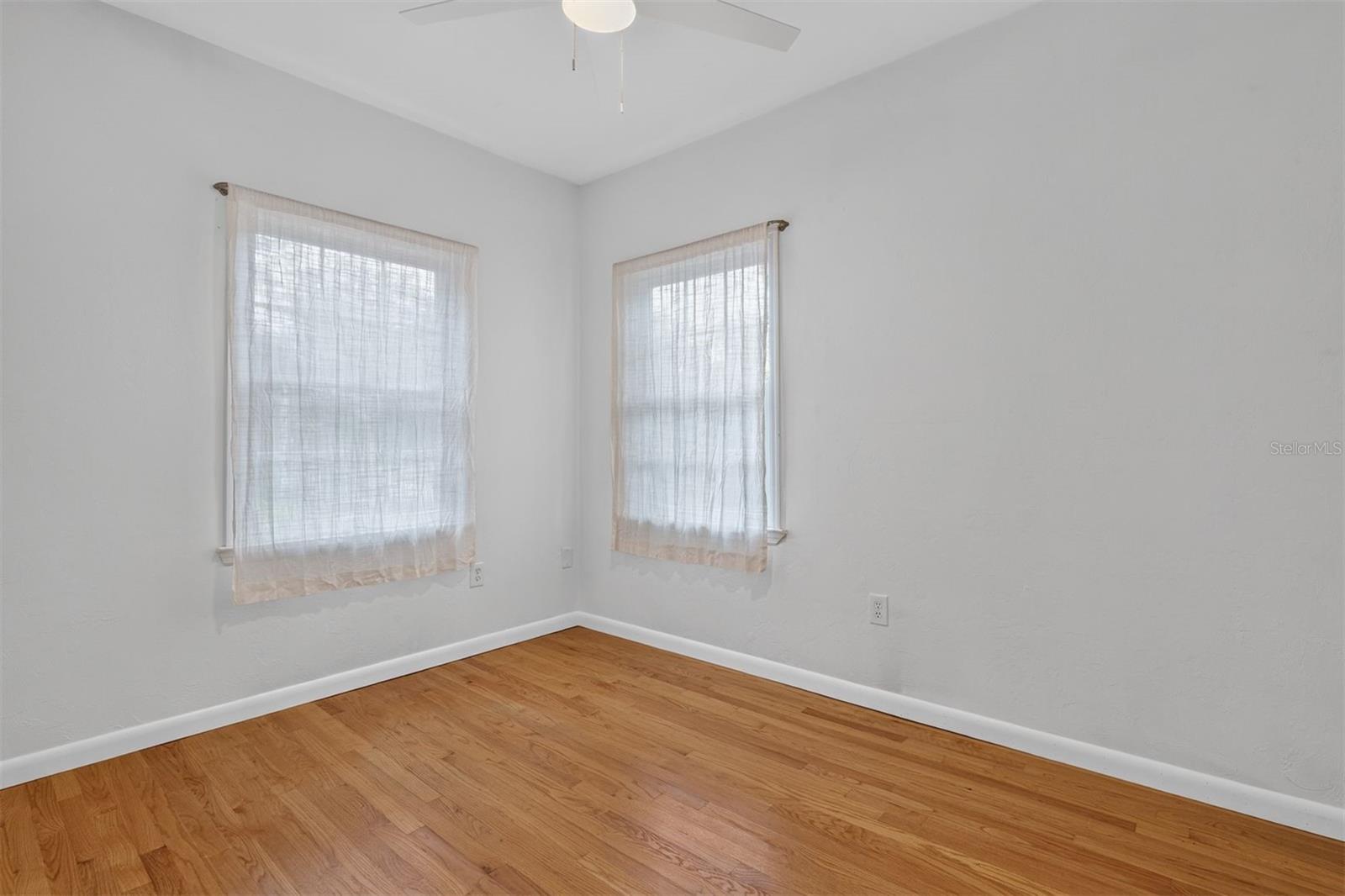 524 NW 4TH STREET, Gainesville, FL 32601