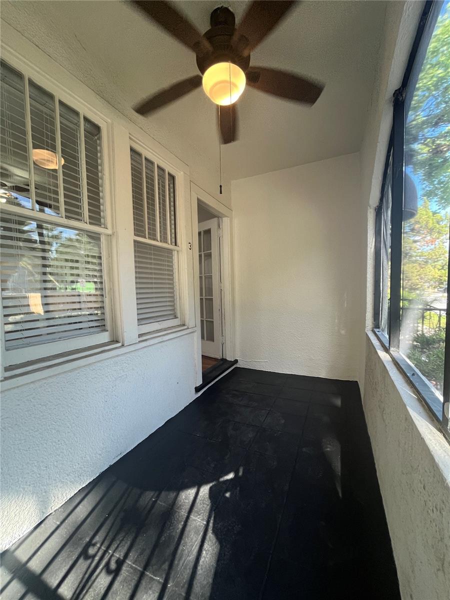 3303 W EMPEDRADO STREET, #3, Tampa, FL 33629