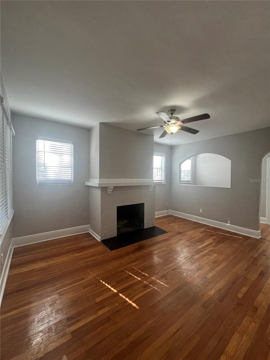 3303 W EMPEDRADO STREET, #3, Tampa, FL 33629 3303 W EMPEDRADO STREET, #3, Tampa, FL 33629