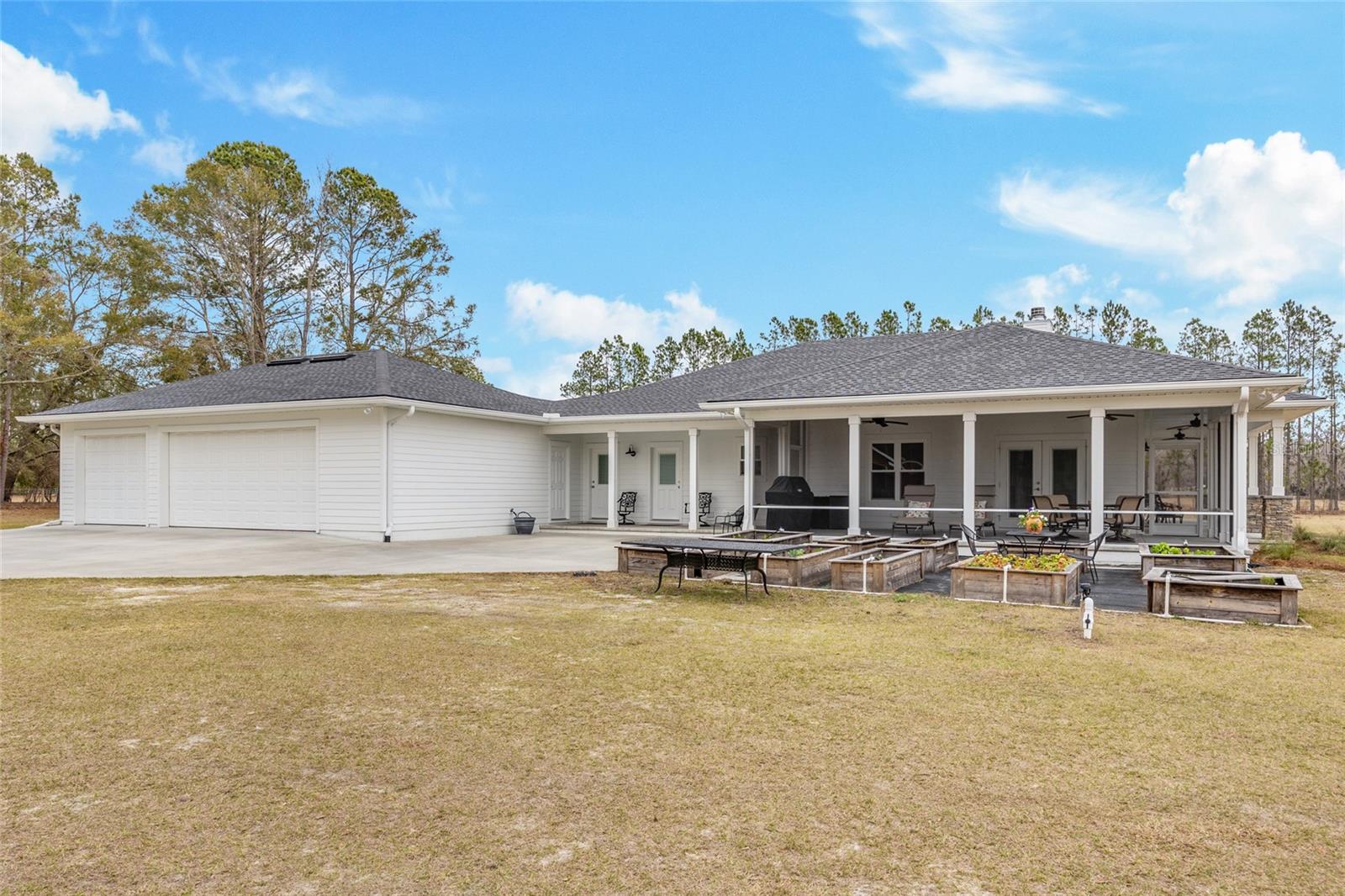 3725 172ND STREET, Wellborn, FL 32094