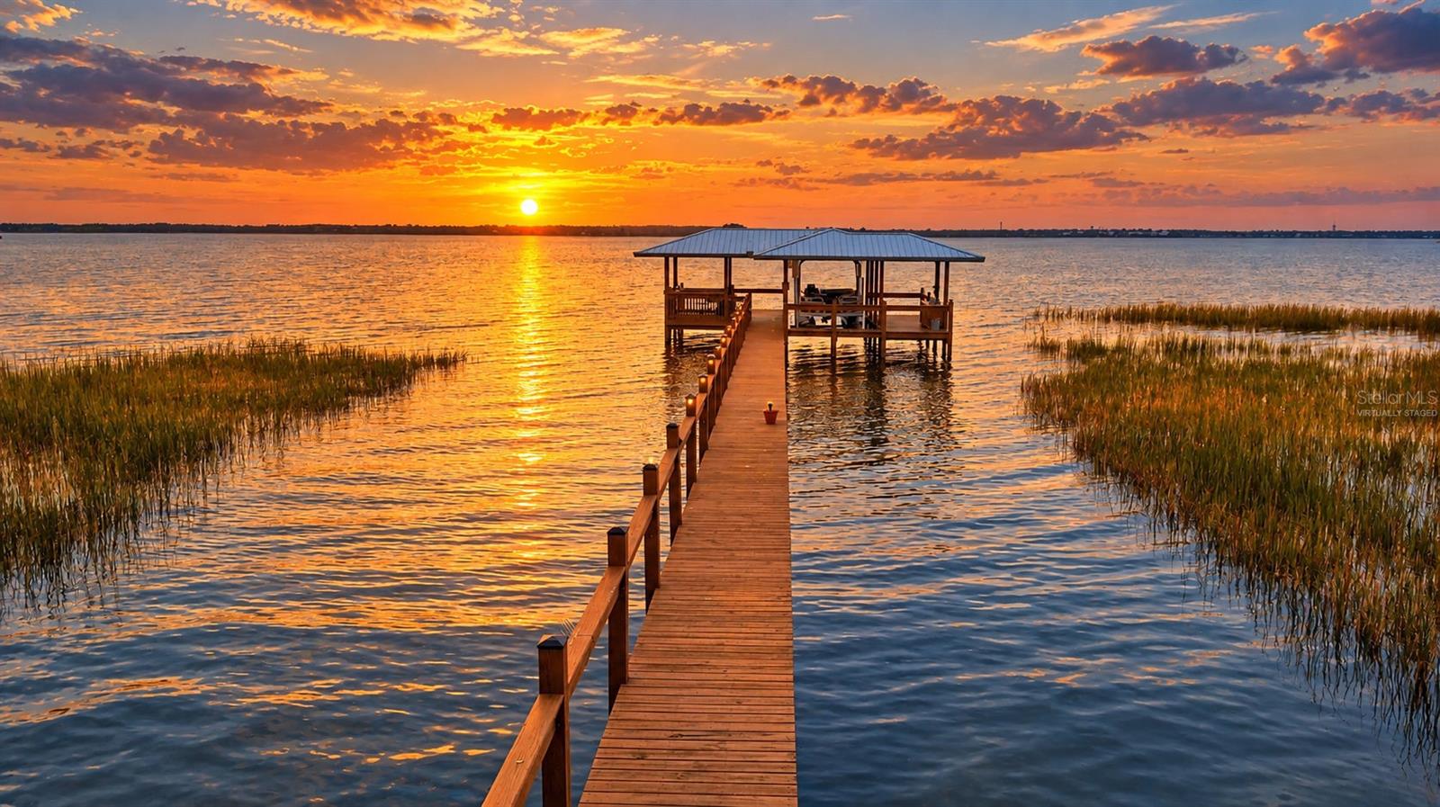 180', boat house, virtually staged