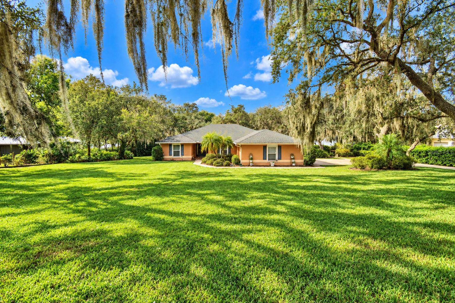 2391 S LAKE REEDY BOULEVARD, Frostproof, FL 33843