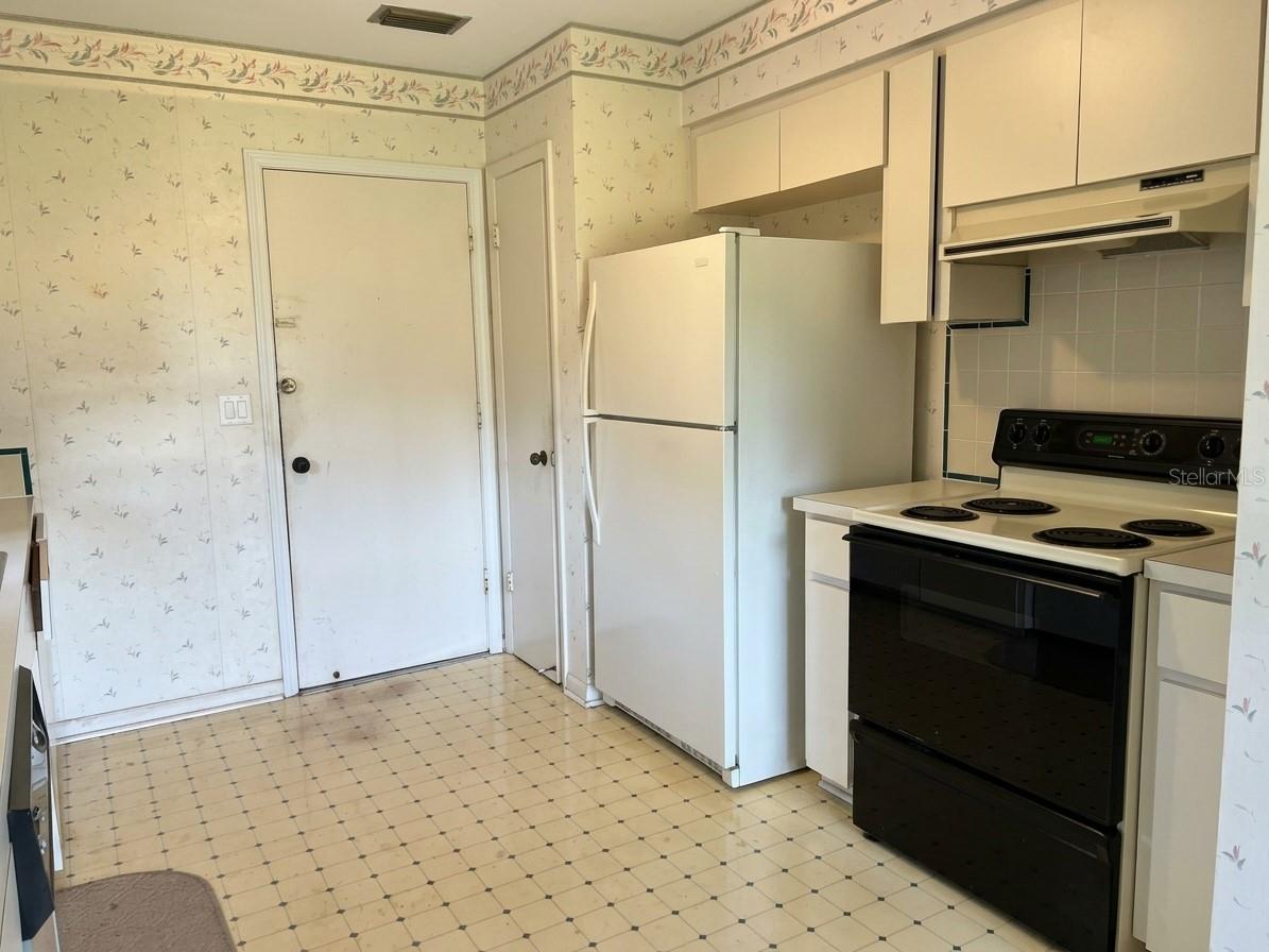 Virtual Staged Kitchen