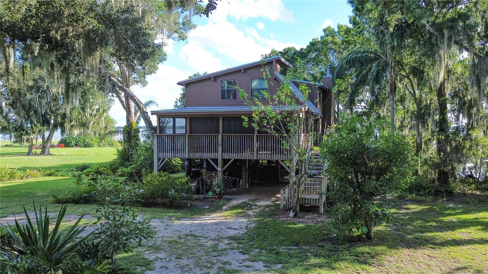 733 N LAKE REEDY BOULEVARD, Frostproof, FL 33843