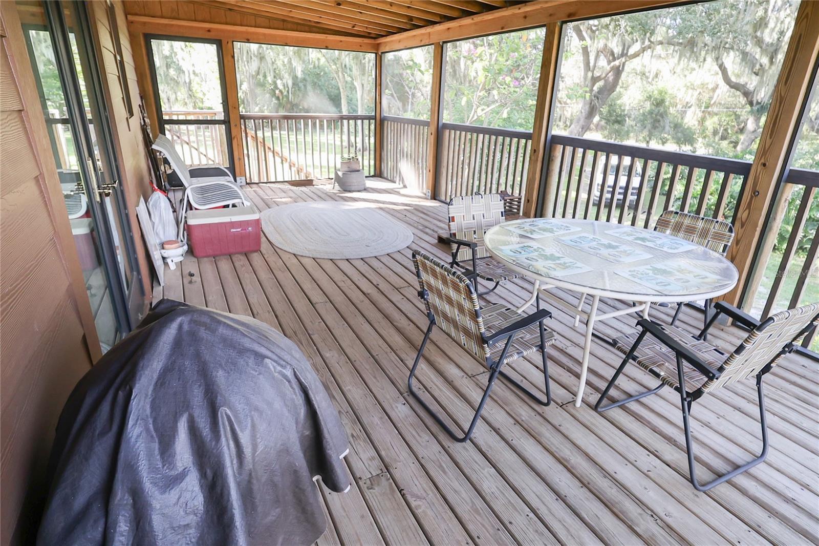 733 N LAKE REEDY BOULEVARD, Frostproof, FL 33843