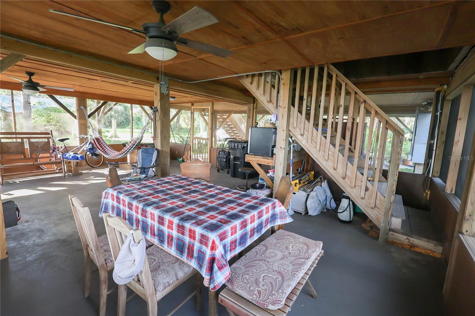 733 N LAKE REEDY BOULEVARD, Frostproof, FL 33843
