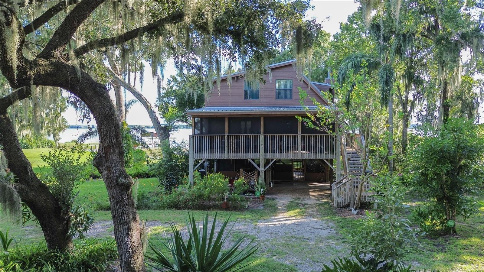 733 N LAKE REEDY BOULEVARD, Frostproof, FL 33843