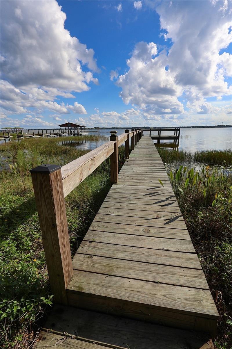 733 N LAKE REEDY BOULEVARD, Frostproof, FL 33843