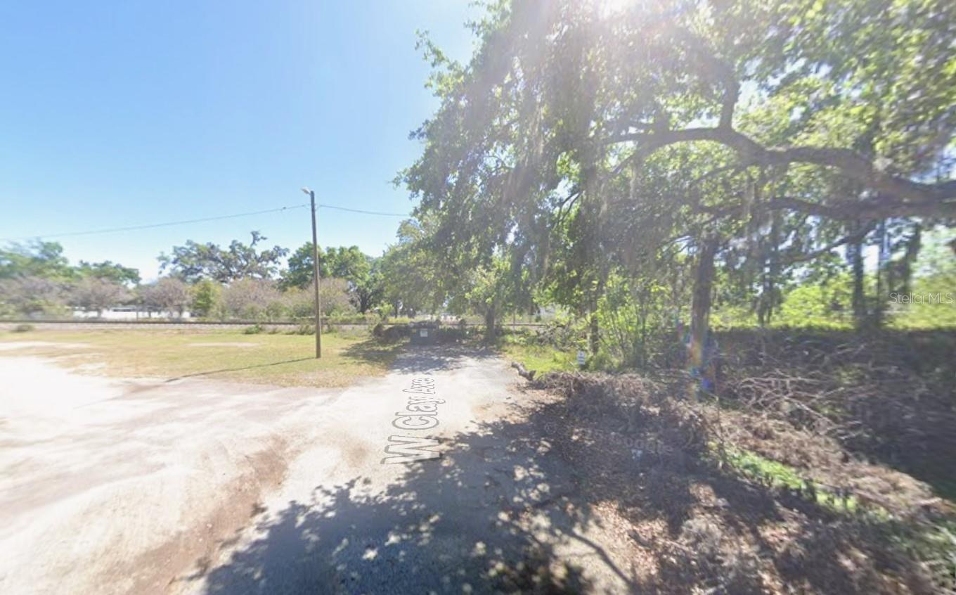 122 W CLAY AVENUE, Brandon, FL 33510