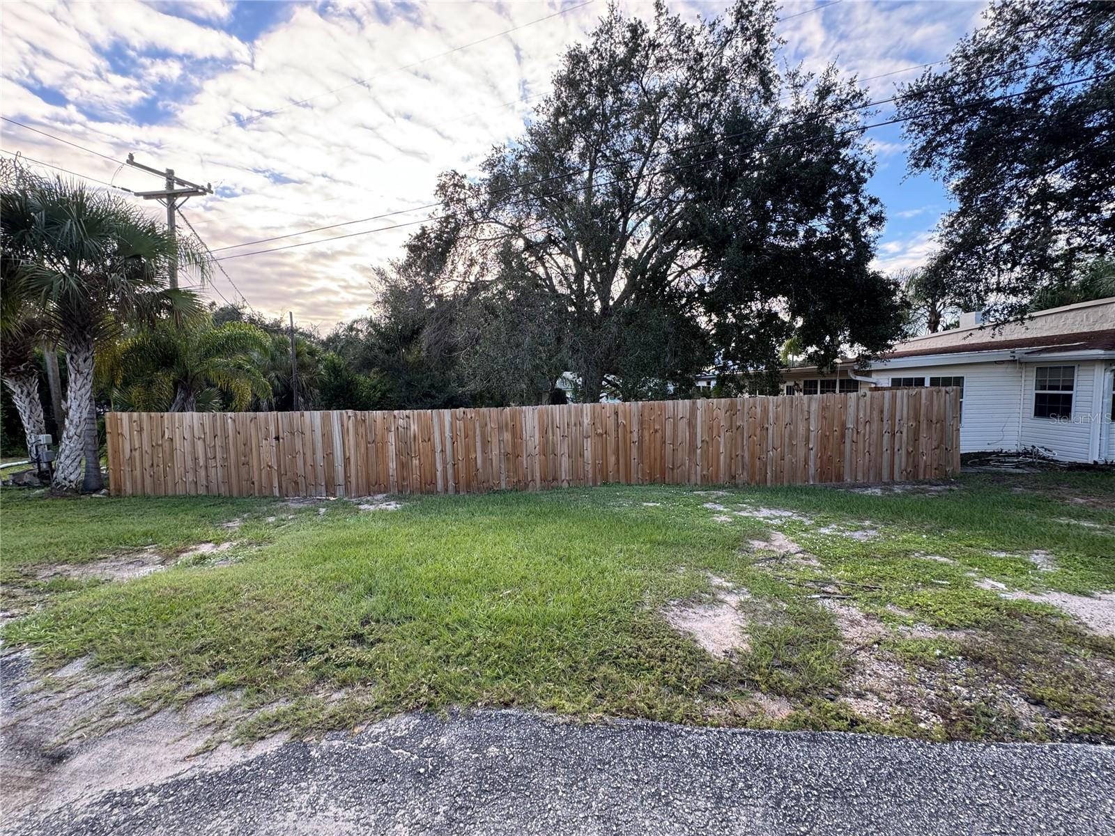 630 N CROOKED LAKE DRIVE, Babson Park, FL 33827