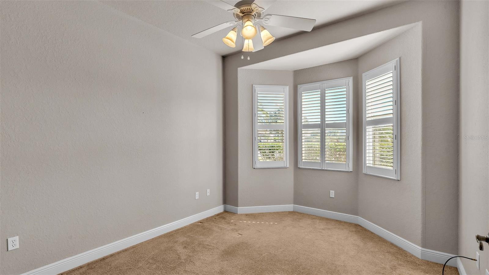 402 CRUISERS DRIVE, Polk City, FL 33868