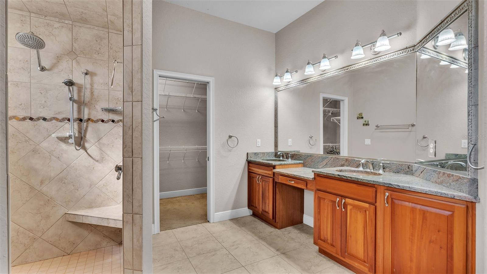 402 CRUISERS DRIVE, Polk City, FL 33868