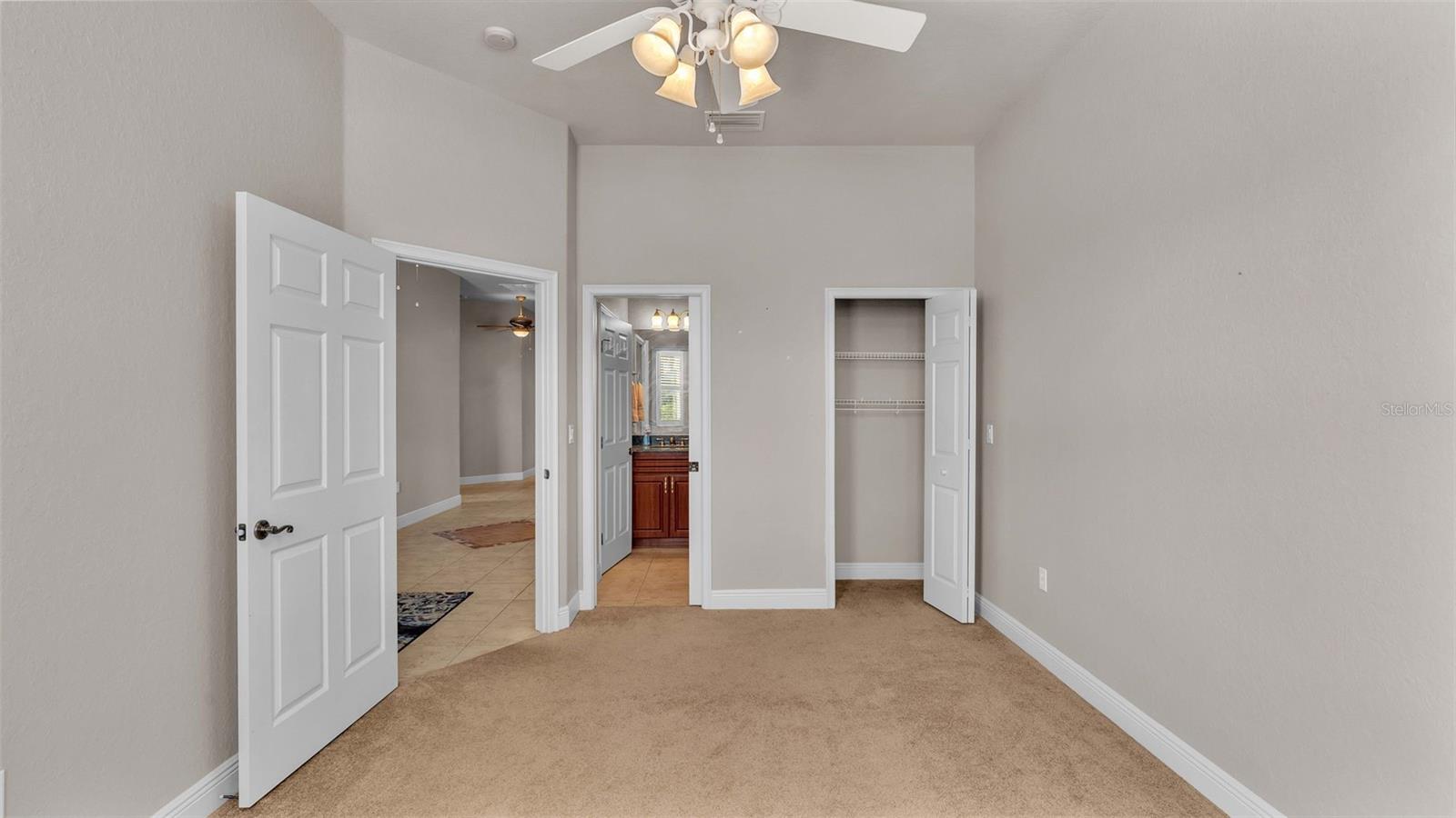 402 CRUISERS DRIVE, Polk City, FL 33868