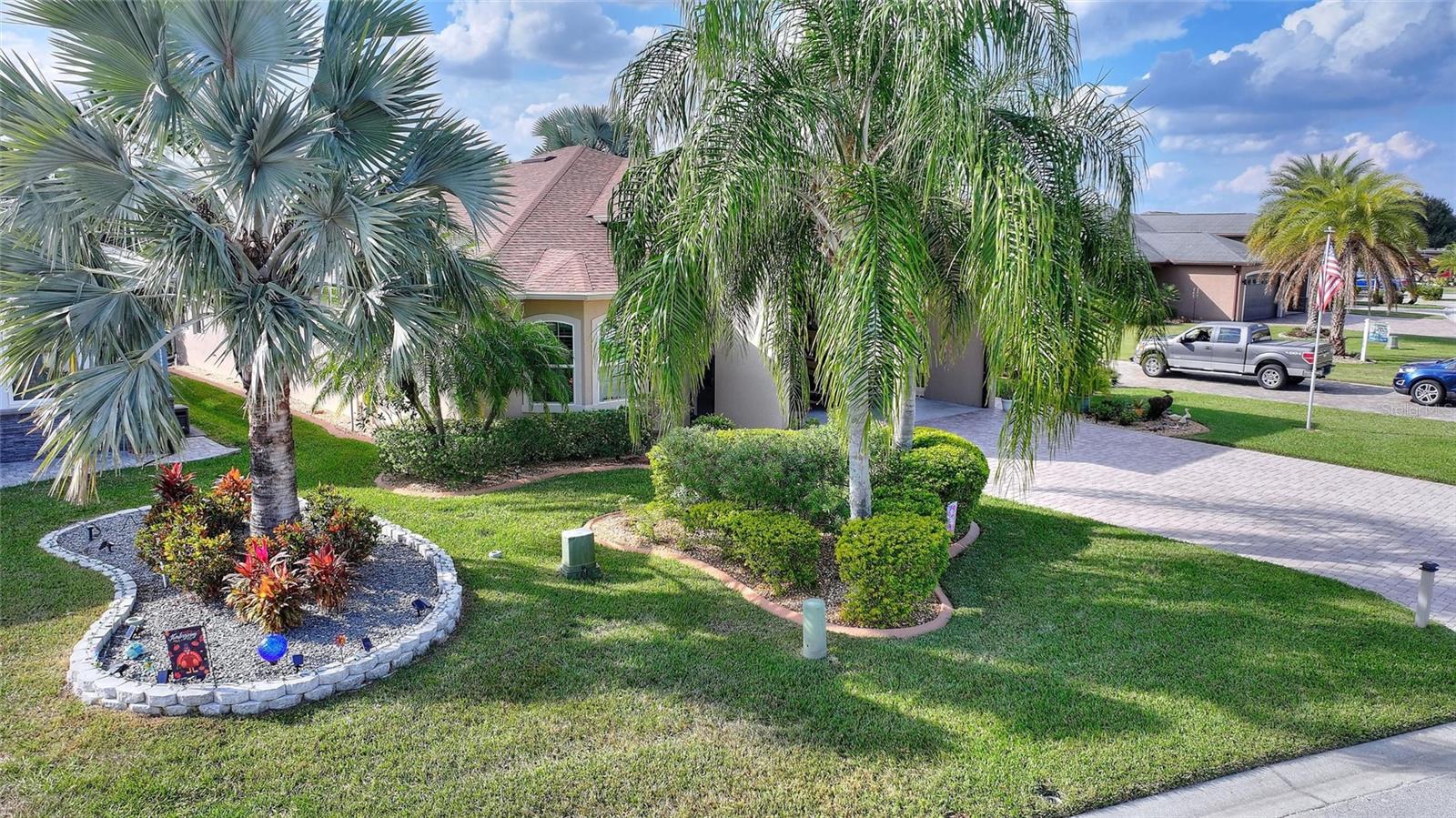 548 NARROW POND ROAD, Polk City, FL 33868