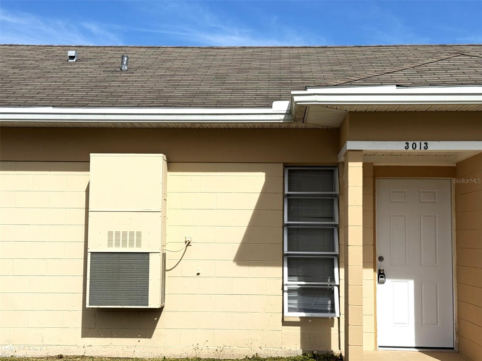 3013 CLUB CIRCLE, Lakeshore, FL 33854