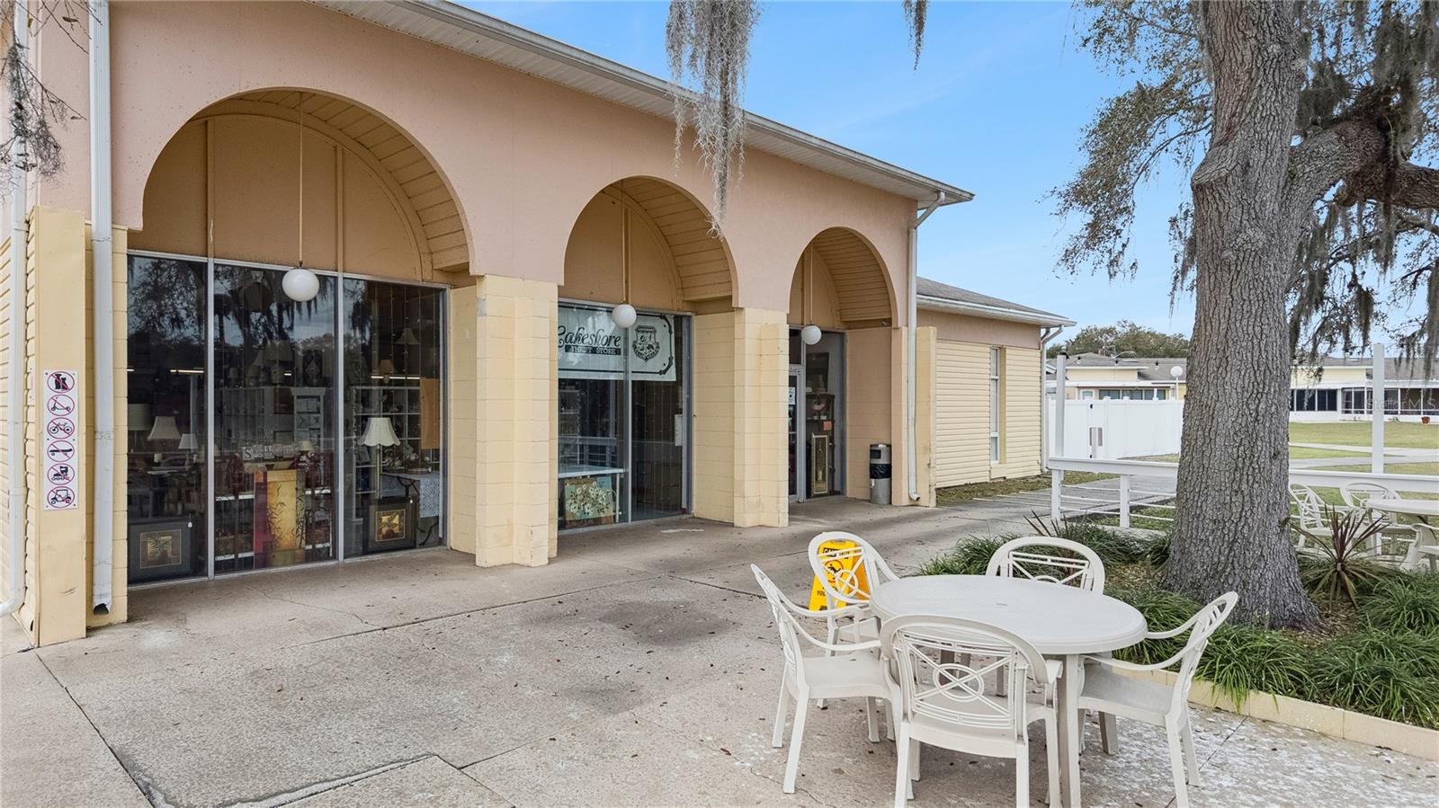 1703 CLUB CIRCLE, Lake Wales, FL 33854