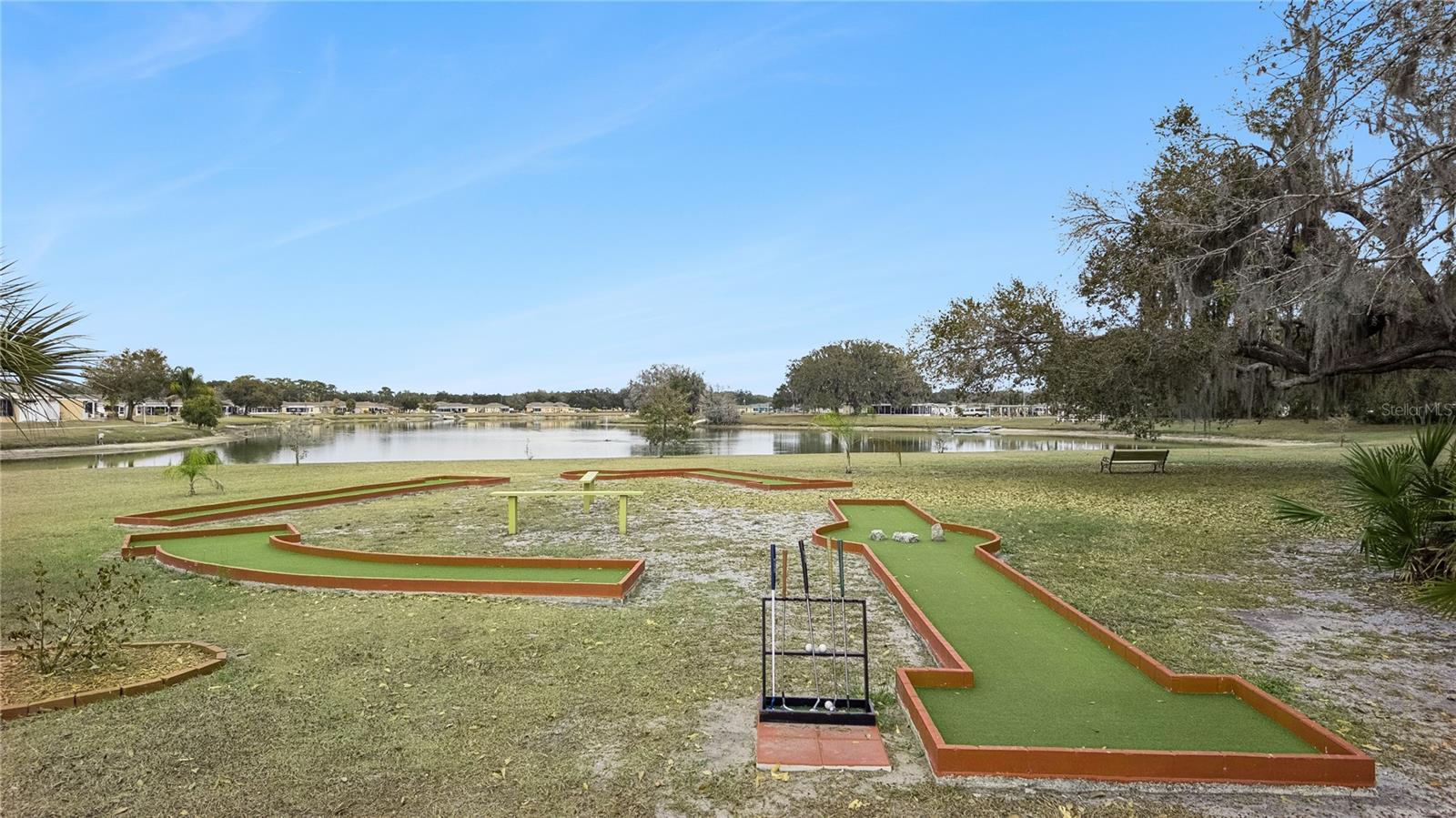 1703 CLUB CIRCLE, Lake Wales, FL 33854