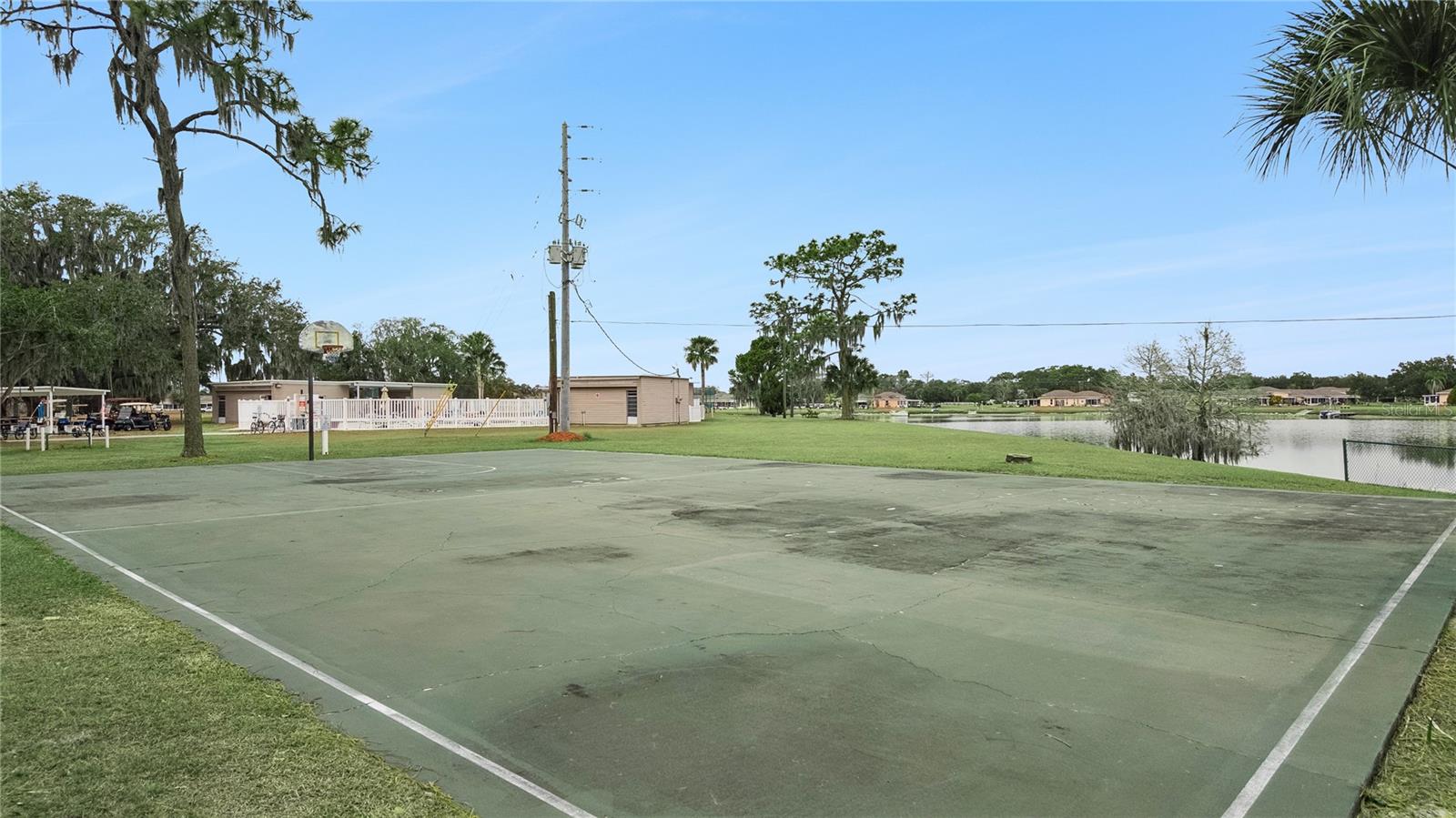1703 CLUB CIRCLE, Lake Wales, FL 33854