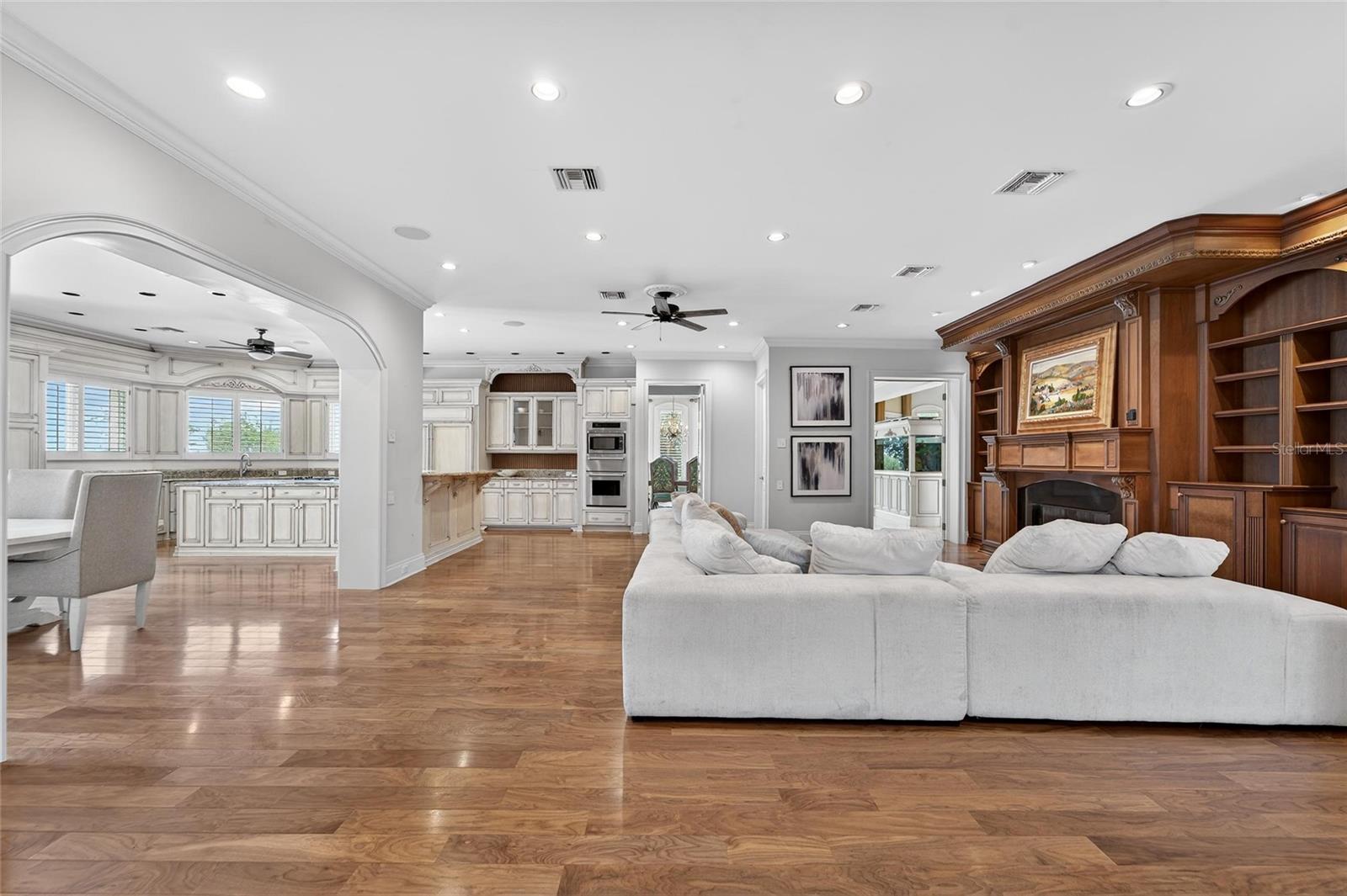 501 ADAMS BARN ROAD, Auburndale, FL 33823
