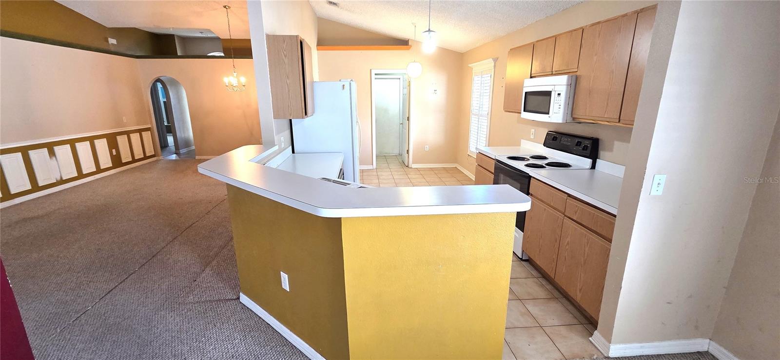 4716 LITTLE DENISE COURT, Valrico, FL 33594
