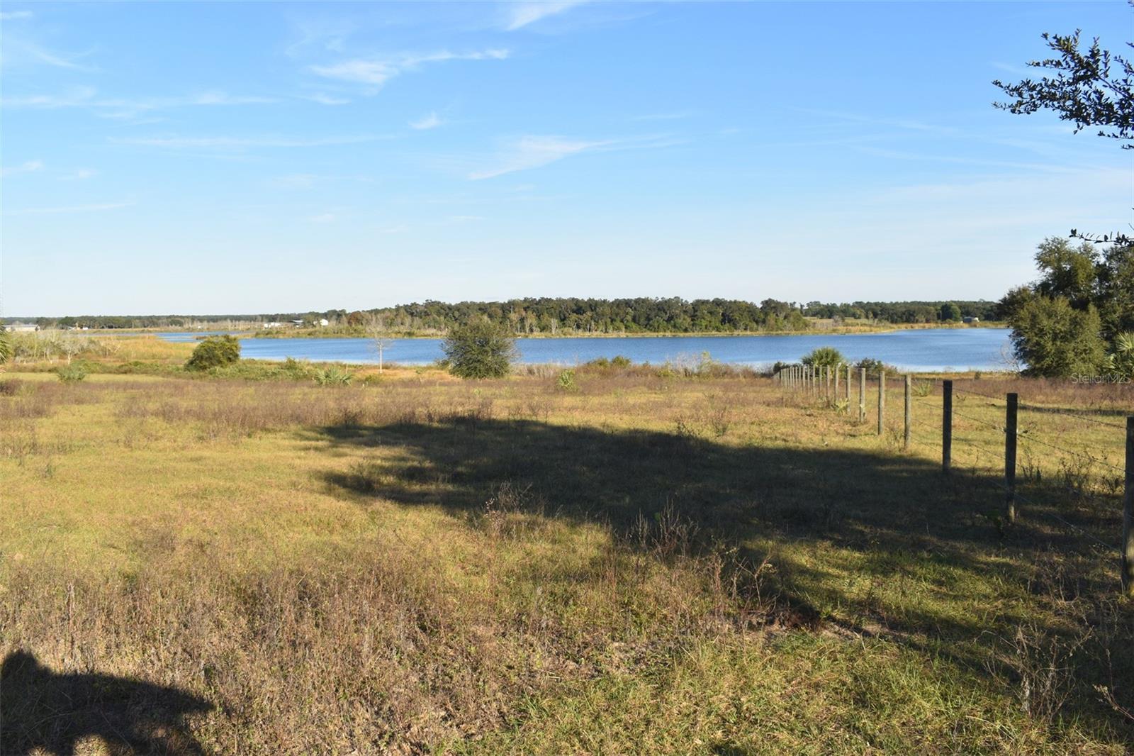 13800 COUNTY ROAD 450, Umatilla, FL 32784