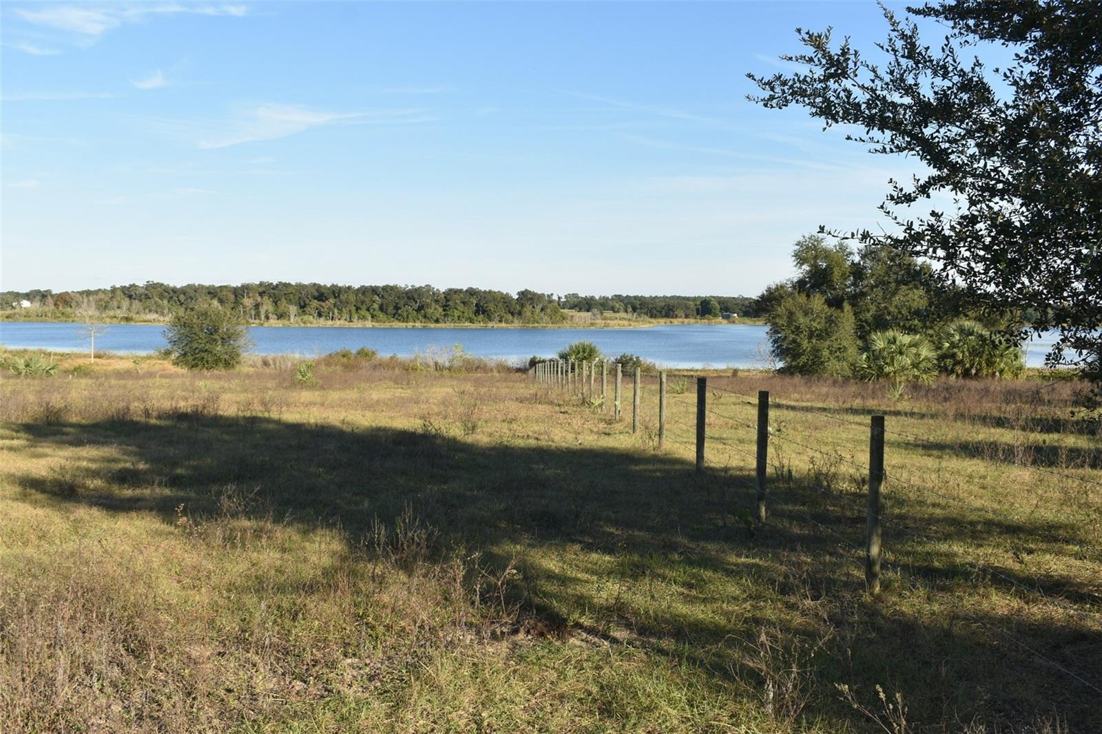 13800 COUNTY ROAD 450, Umatilla, FL 32784