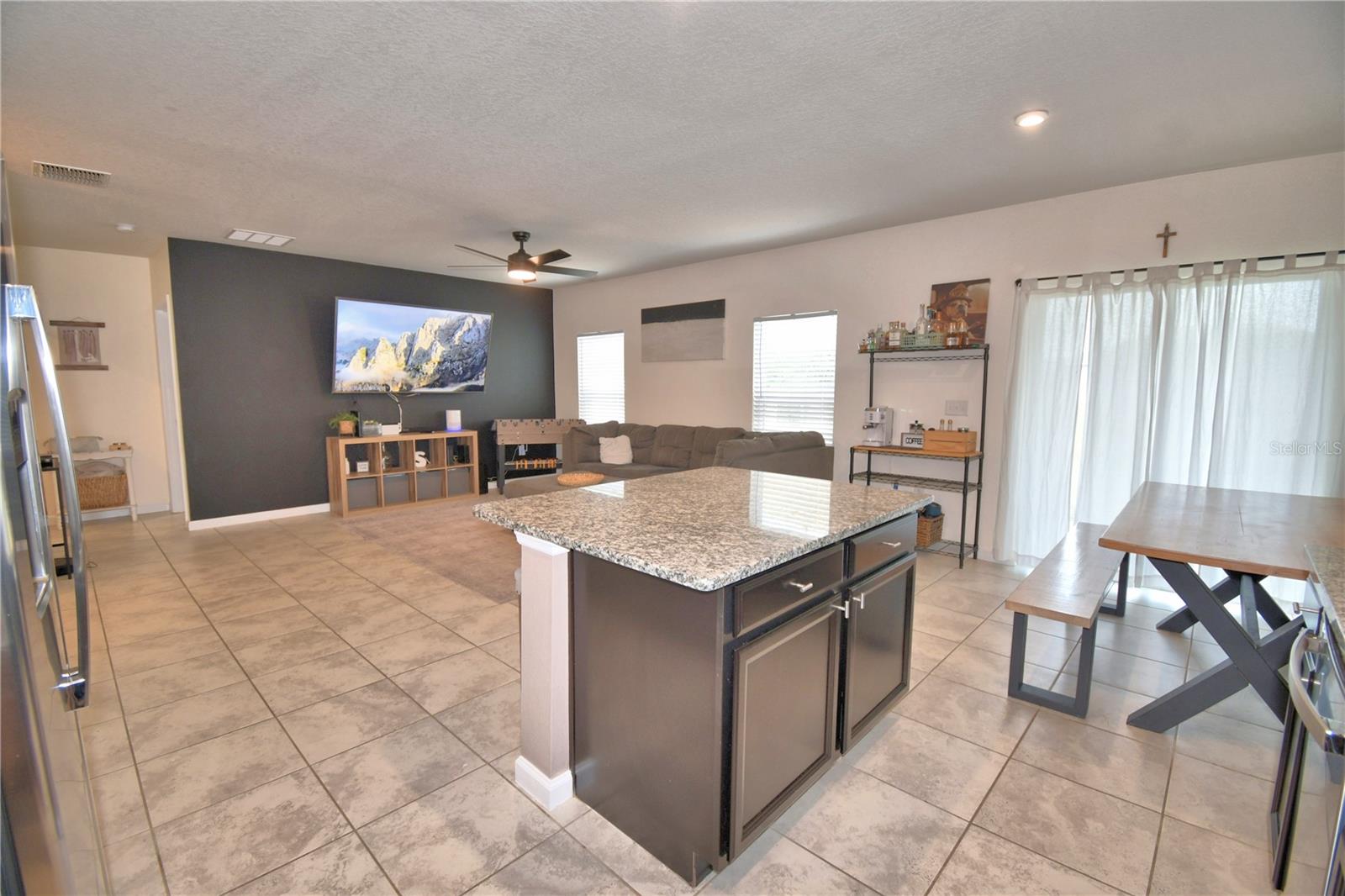 542 EAGLE LANDING BOULEVARD, Winter Haven, FL 33880 542 EAGLE LANDING BOULEVARD, Winter Haven, FL 33880