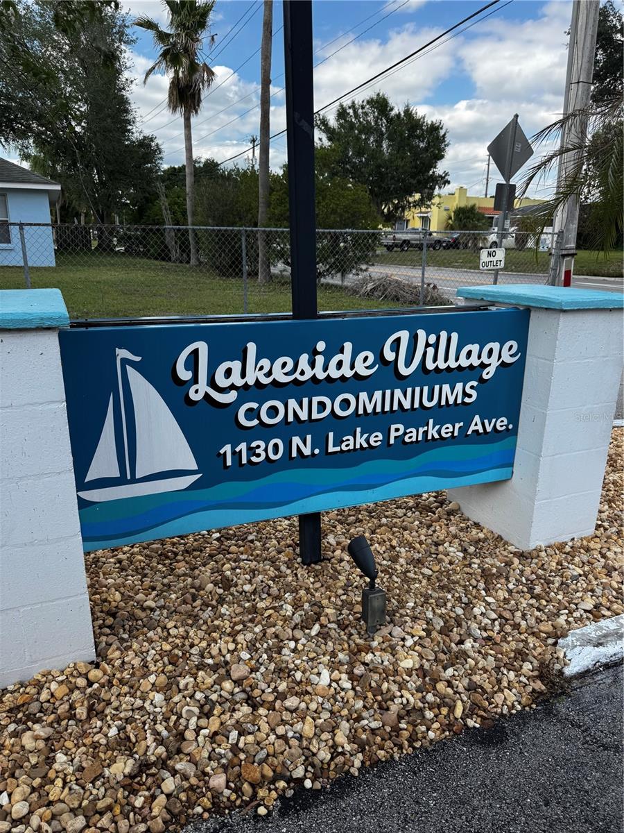 1130 N LAKE PARKER AVENUE, #E332, Lakeland, FL 33805