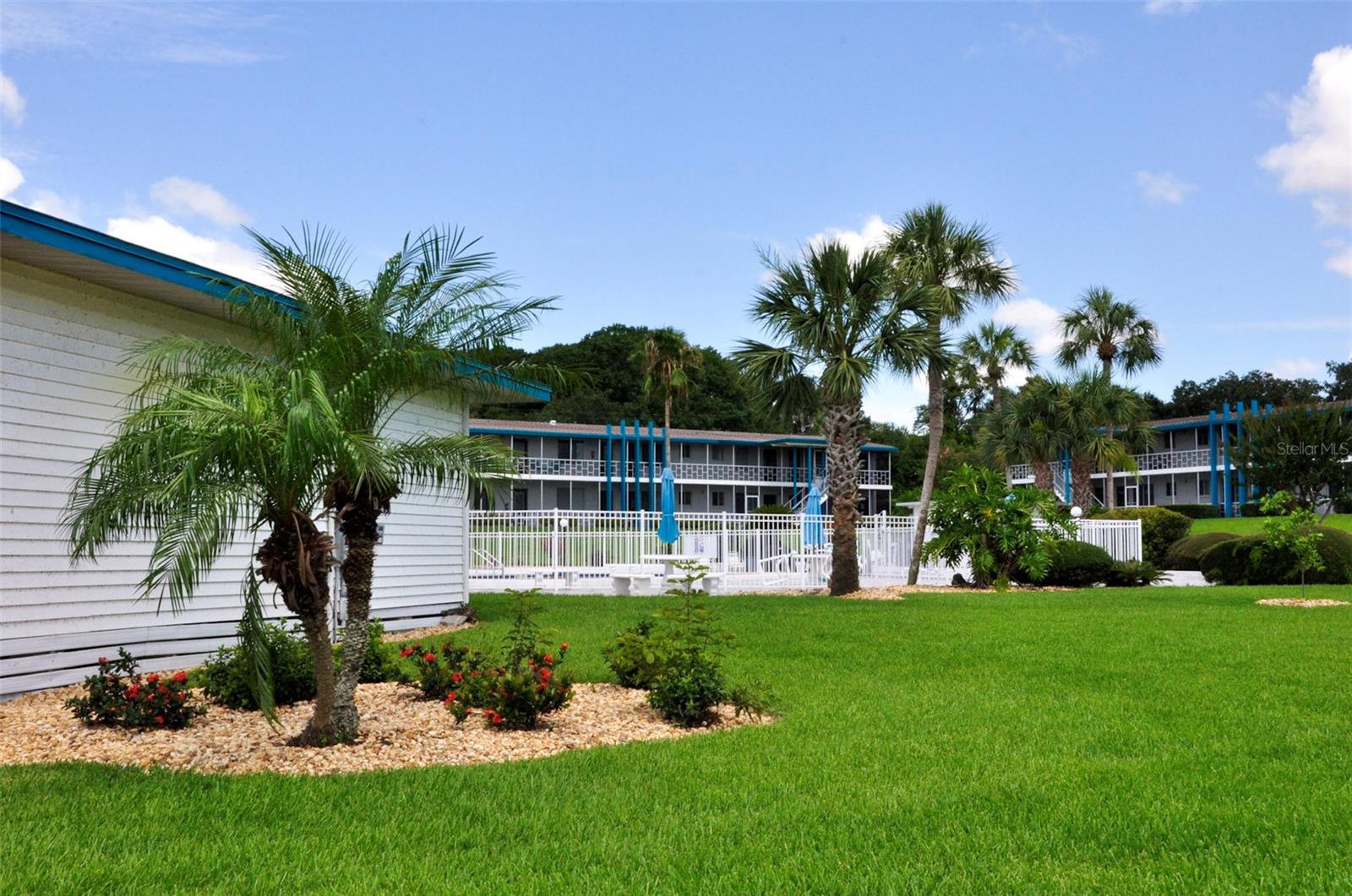 1600 W LAKE PARKER DRIVE, #B4, Lakeland, FL 33805