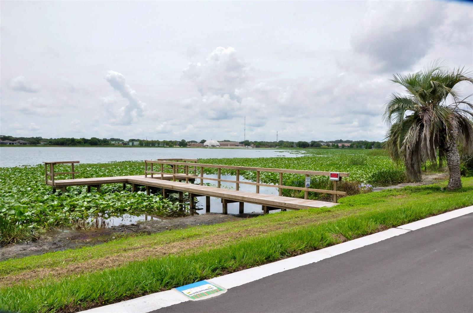 1600 W LAKE PARKER DRIVE, #B4, Lakeland, FL 33805