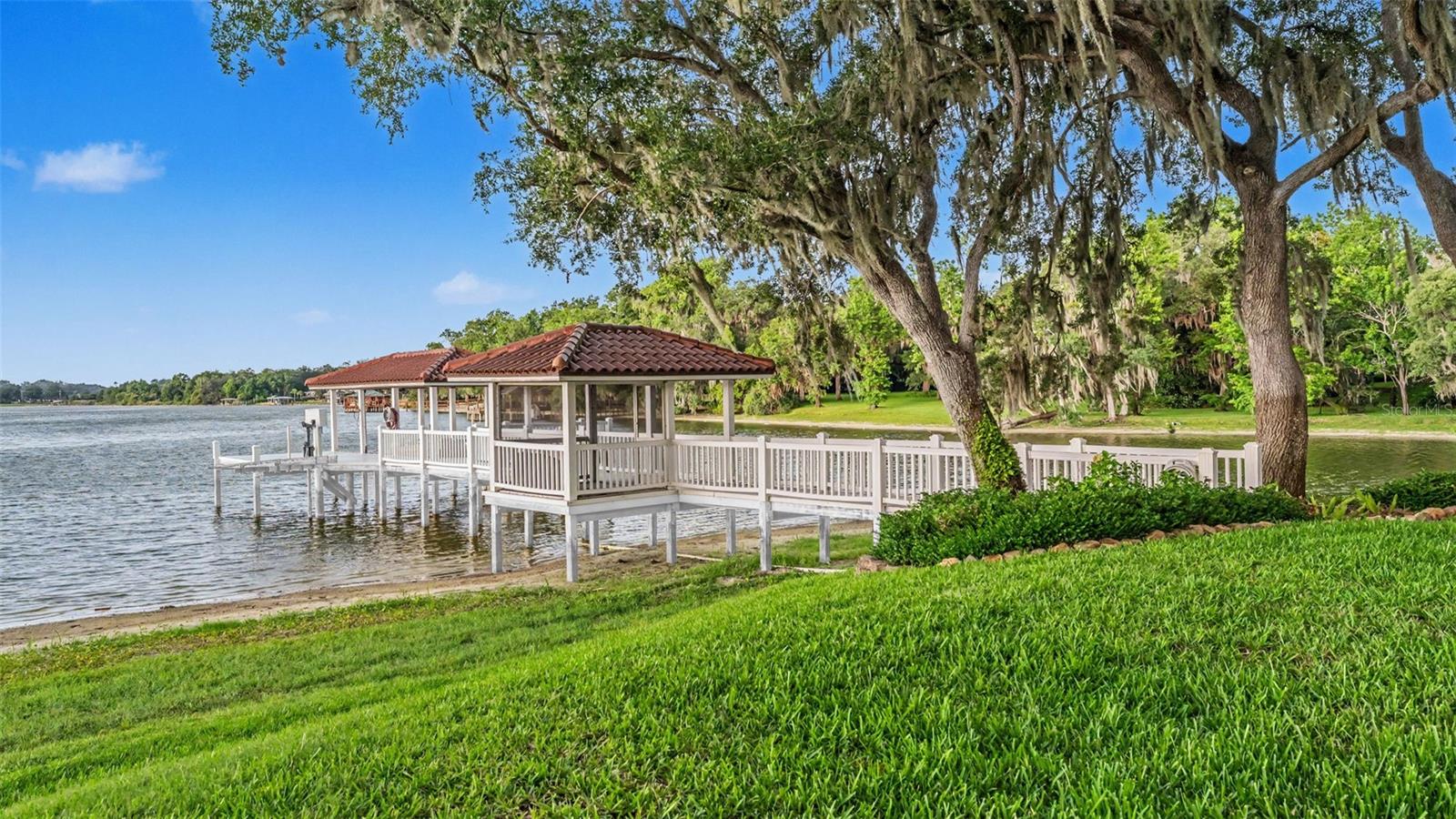 5119 LAKE IN THE WOODS BOULEVARD, Lakeland, FL 33813