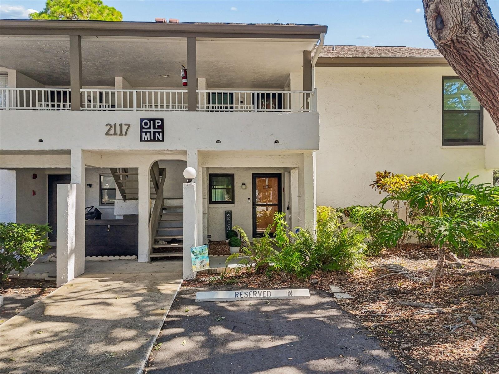 2117 LAKEWOOD CLUB DRIVE S, #7-N, St Petersburg, FL 33712
